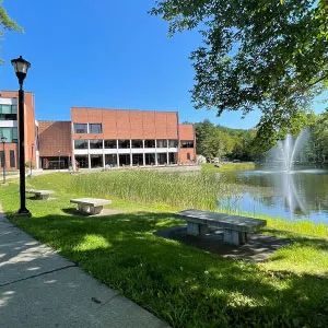 Hunt Union Pond Seating