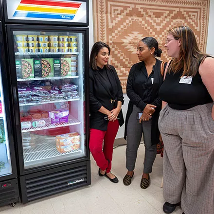 Campus Unveils Food Pantry